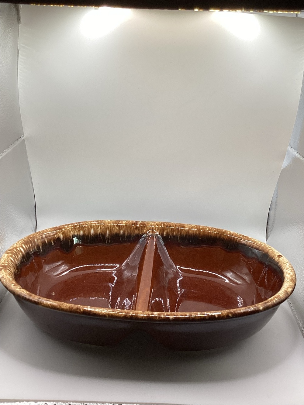 vintage mid-20th century Hull Pottery ovenproof serving dish